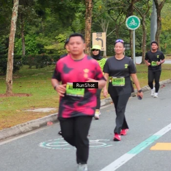 Runner Photo 5670430