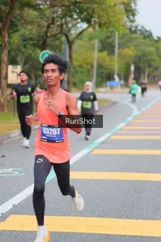 Runner Photo 5670464