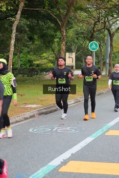 Runner Photo 5670474