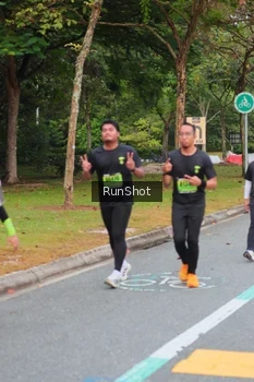 Runner Photo 5670498