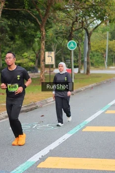 Runner Photo 5670514