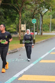 Runner Photo 5670523