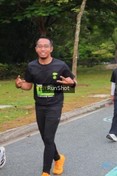 Runner Photo 5670529