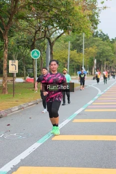 Runner Photo 5670545