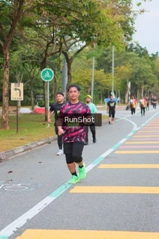 Runner Photo 5670548