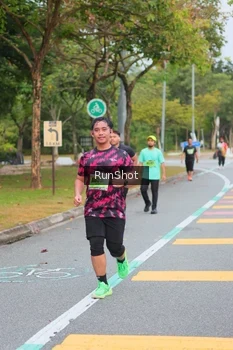 Runner Photo 5670549