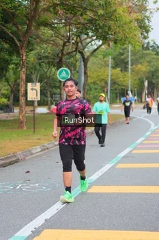 Runner Photo 5670552