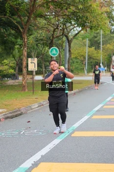 Runner Photo 5670568