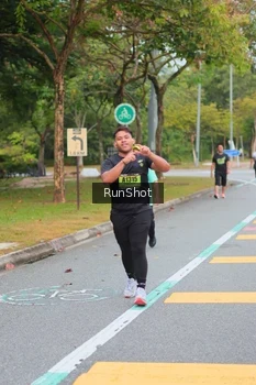Runner Photo 5670574