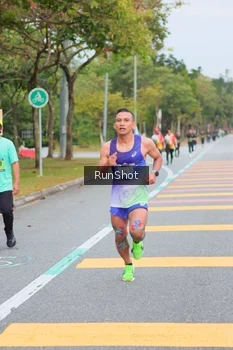 Runner Photo 5670590