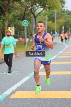Runner Photo 5670596