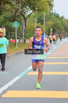 Runner Photo 5670597