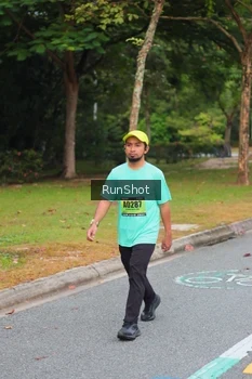 Runner Photo 5670611