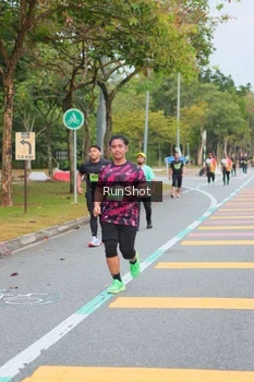 Runner Photo 5670640