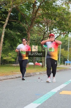 Runner Photo 5670683