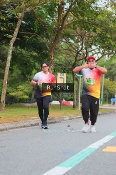 Runner Photo 5670684