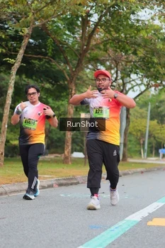 Runner Photo 5670698