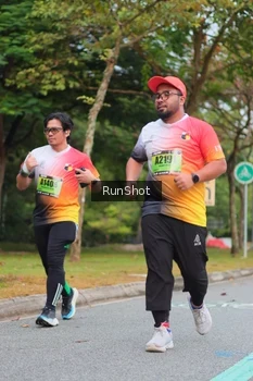 Runner Photo 5670715