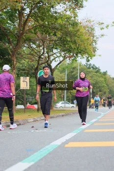 Runner Photo 5670735
