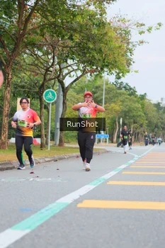 Runner Photo 5670742