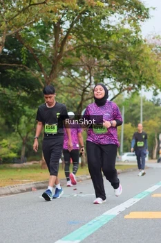 Runner Photo 5670753