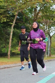 Runner Photo 5670755