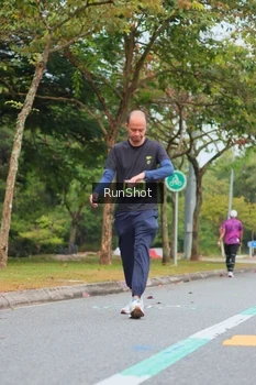 Runner Photo 5670776