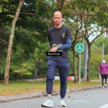 Runner Photo 5670789