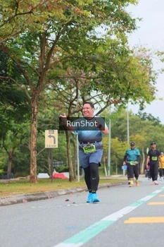 Runner Photo 5670793