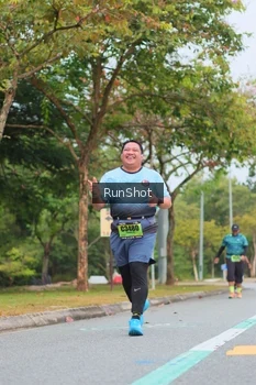 Runner Photo 5670811