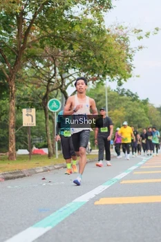 Runner Photo 5670842