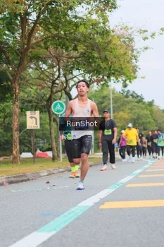 Runner Photo 5670847