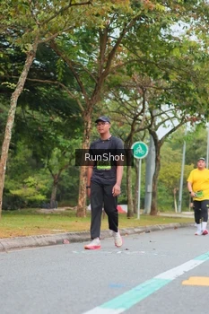 Runner Photo 5670877