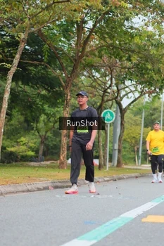 Runner Photo 5670879
