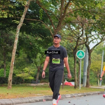 Runner Photo 5670890
