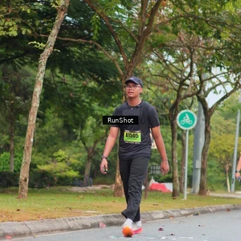 Runner Photo 5670892