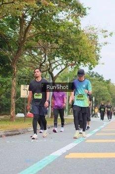 Runner Photo 5670918