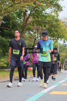 Runner Photo 5670931