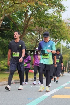 Runner Photo 5670935