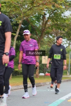 Runner Photo 5670957