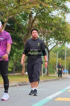 Runner Photo 5670965