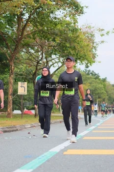 Runner Photo 5670993