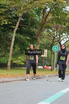Runner Photo 5671000