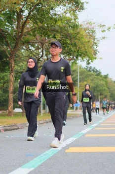 Runner Photo 5671008