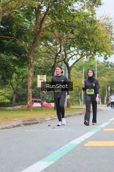 Runner Photo 5671013