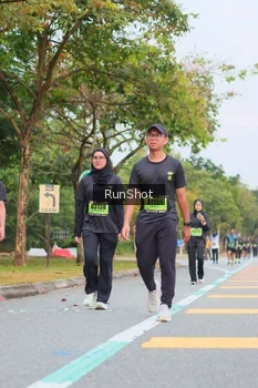 Runner Photo 5671020