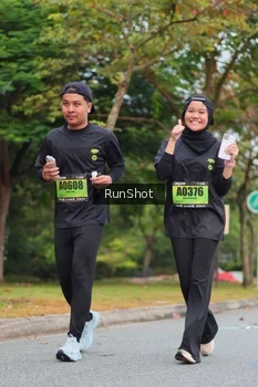 Runner Photo 5671035
