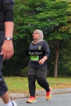 Runner Photo 5671049