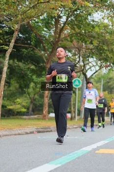 Runner Photo 5671071