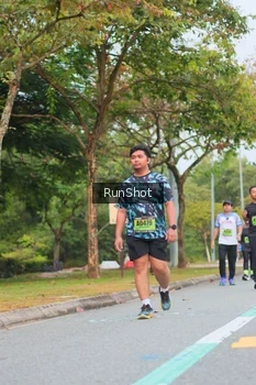 Runner Photo 5671091
